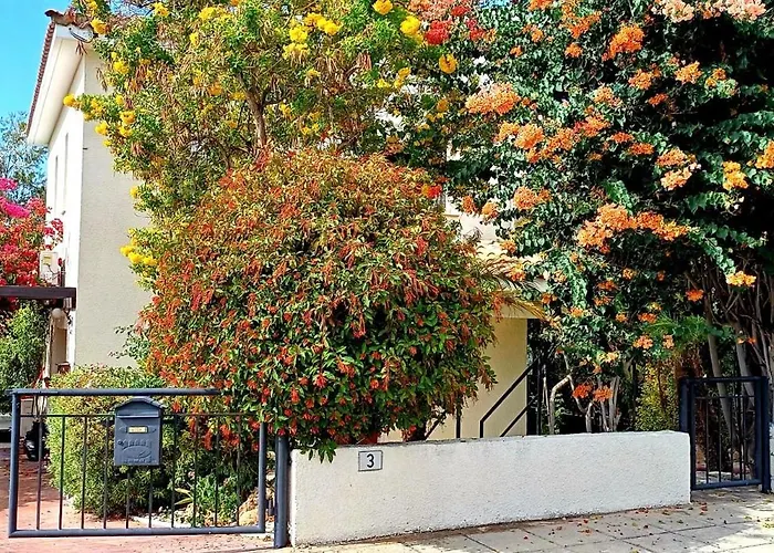 Talassa With Optional Heated Pool, Jacuzzi And 4x4 Car Villa *