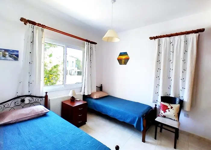 Talassa With Optional Heated Pool, Jacuzzi And 4x4 Car Peyia